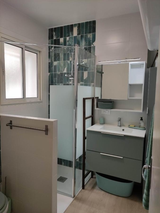 Ferienwohnung La Bastide, 100M Des Rues Pietonnes, Jardin Sanary-sur-Mer Exterior foto